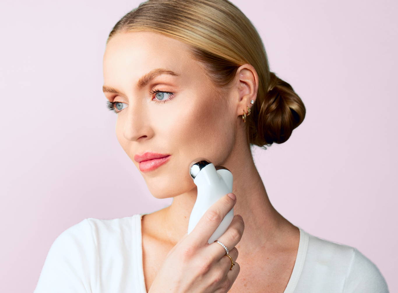 MicroSculpt™ Microcurrent Facial Sculpting Device My Derma Dream UK